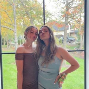 Meet your Posher, Lucy